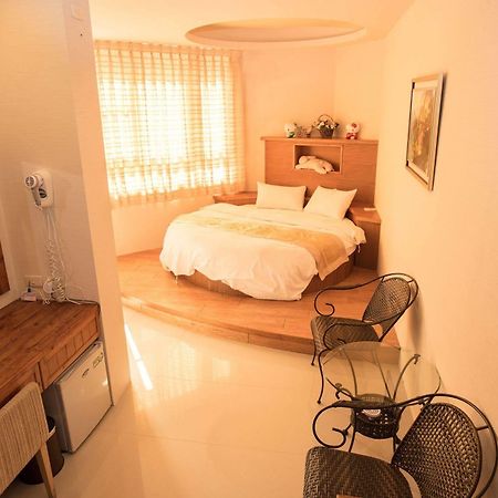 Bed and Breakfast Long Hong Magong Exterior foto